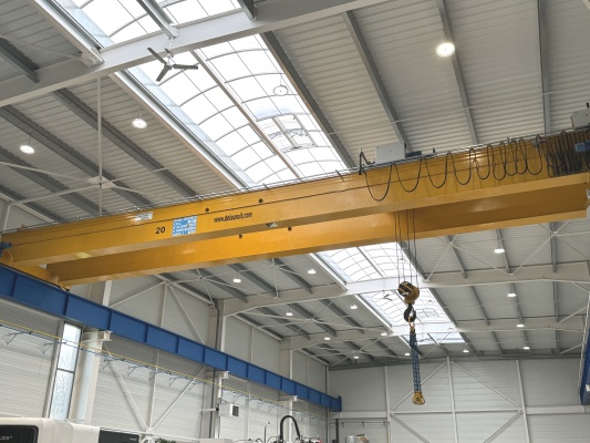 Manipolazione delle macchine utensili: una questione per esperti!