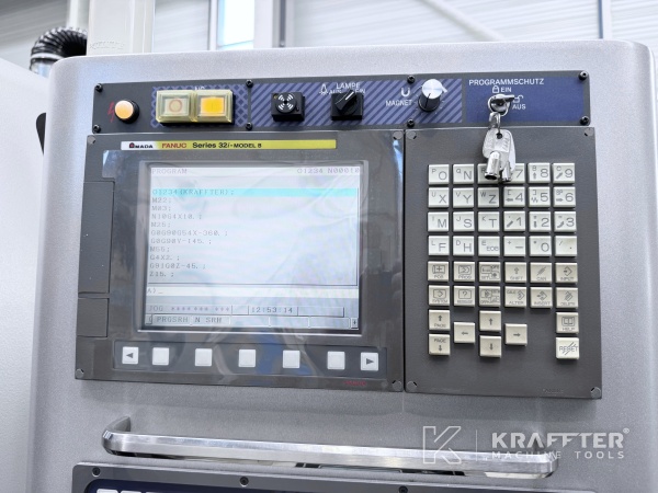 Controllo numerico FANUC series 32i-B su macchina utensile AMADA Techster 84 90162