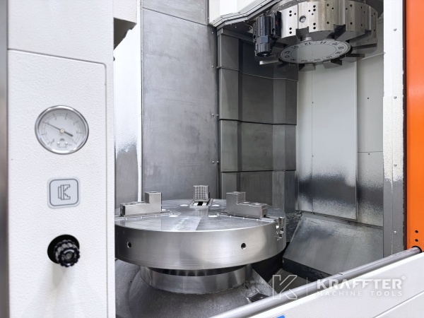 Tornio verticale CNC d'occasione MAZAK Mega Turn 900 90171 in vendita