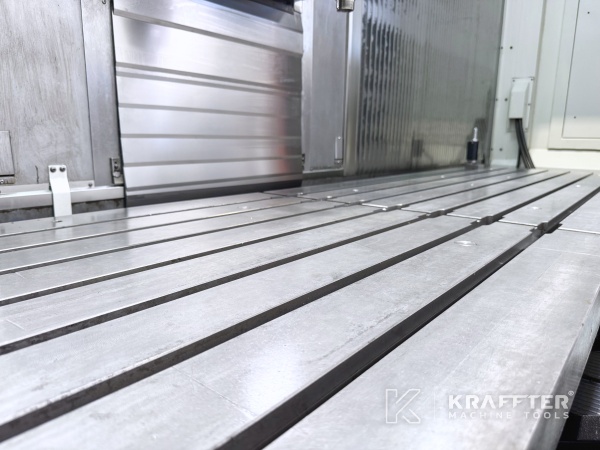 Centro di lavoro MAZAK VTC 800/30SR 90187 , KRAFFTER venditore di macchine utensili d'occasione
