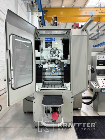 Rettificatrice a coordinate CNC di precisione di seconda mano HAUSER S40-400 90101 , KRAFFTER Machine Tools