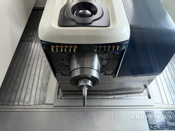 Lavorazioni meccaniche di precisione - Centro di lavoro d'occasione DMG MORI DMU 65 monoBLOCK 90170