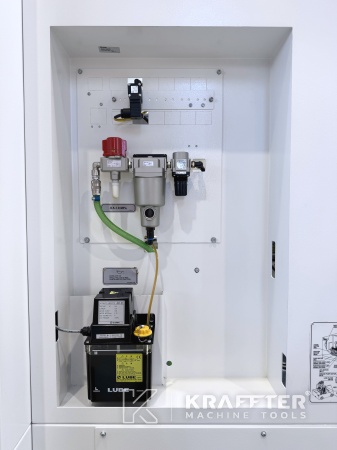 Macchina utensile usata per lavorazione meccanica, Centro di lavoro MAZAK VTC 800/30SR 90187