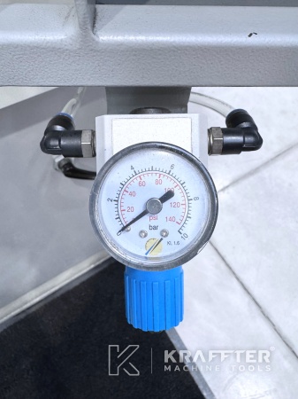 KRAFFTER venditore di macchine utensili d'occasione CHIRON FZ 08K S HSP 90066