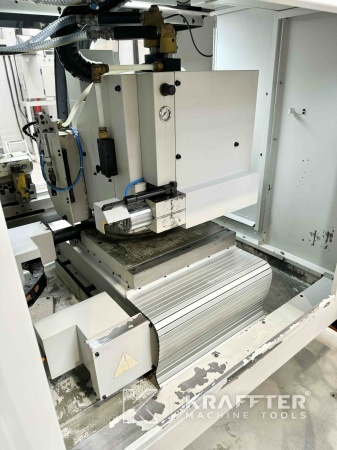 Rettificatrice cilindrica CNC JONES & SHIPMAN Ultramat 650 Easy-B 90120 , KRAFFTER venditore di macchine utensili d'occasione