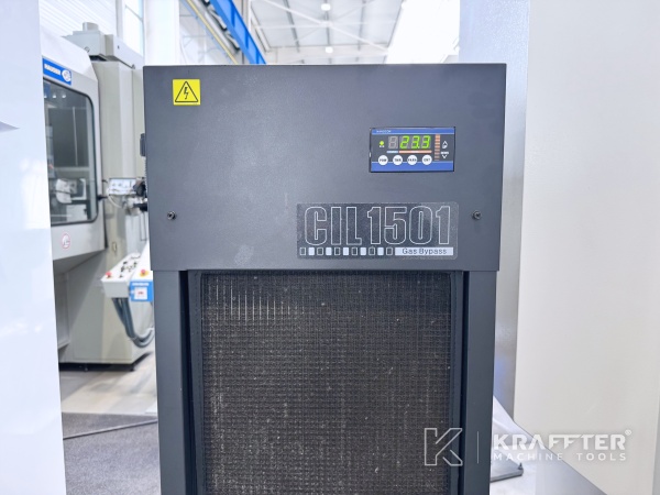 Acquisto e vendita in tutto il mondo di Centro di lavoro d'occasione MAZAK VTC 800/30SR 90187