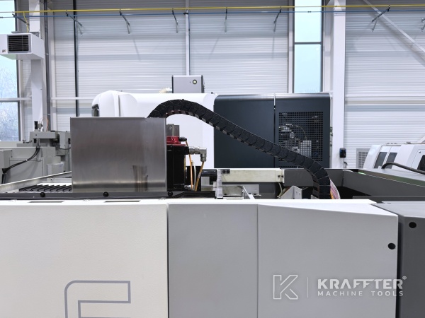 Centro di lavoro in vendita CHIRON FZ 08K S HSP 90066 Macchine utensili d'occasione