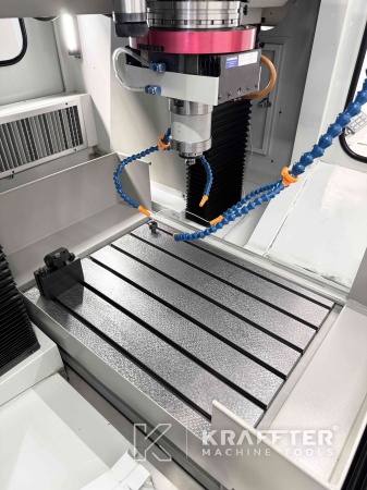 Rettificatrice a coordinate CNC servoassistito HAUSER S40-400 90128 presso KRAFFTER Machine Tools