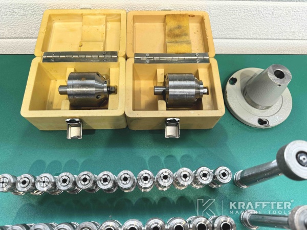 Accessori, attrezzature e strumenti su Rettificatrice a coordinate CNC HAUSER S35-400 90103