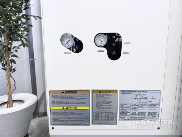 Acquisto e vendita internazionale Centro di tornitura fresatura OKUMA Multus B400 90175