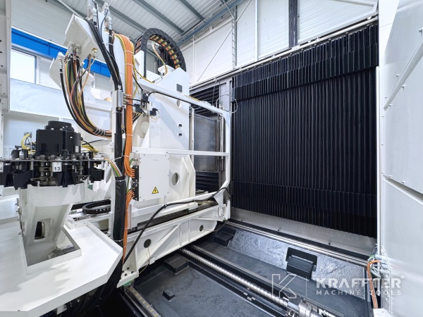 Centro di lavoro in vendita MAZAK VTC 800/30SR 90187 Macchine utensili d'occasione