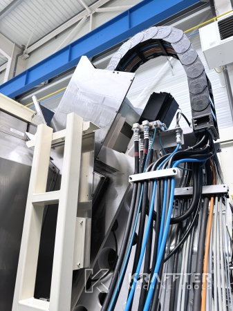 KRAFFTER venditore di macchine utensili d'occasione OKUMA Multus B400 90175