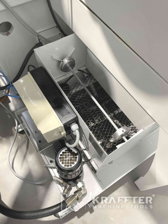 Acquisto e vendita internazionale Rettificatrice a coordinate CNC HAUSER S 35 - 400 20690-043