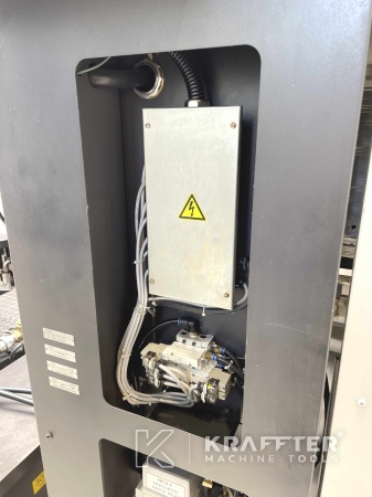 Acquisto e vendita in tutto il mondo di Rettificatrice cilindrica CNC d'occasione OKUMA GP-26T II 20690-023