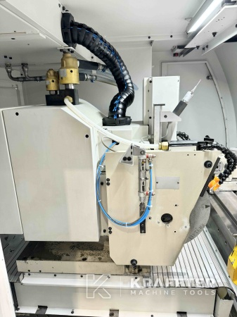 Acquisto e vendita Rettificatrice cilindrica CNC JONES & SHIPMAN Ultramat 650 Easy-B 90120 Europa , America , internazionale