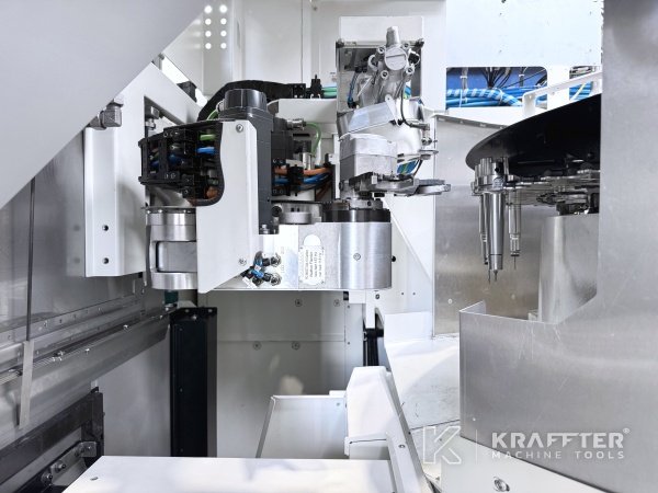Vendita di Centro di lavoro GROB G350 90169 Macchine utensili d'occasione