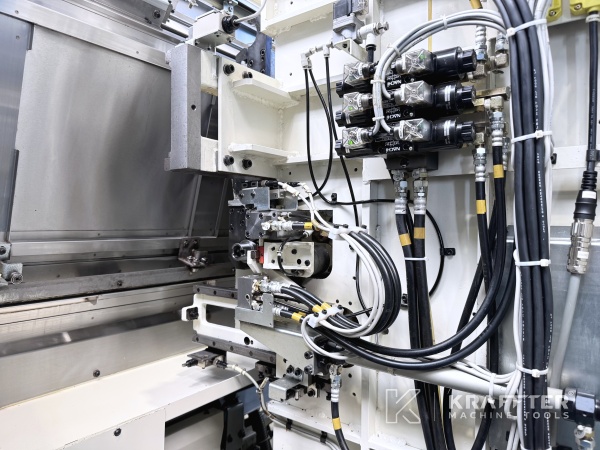 Vendita di Centro di tornitura-fresatura OKUMA Multus B400 90175 Macchine utensili d'occasione