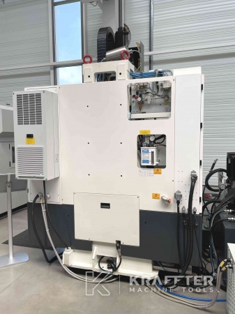 KRAFFTER venditore di macchine utensili d'occasione HURON VX6 APC 90072
