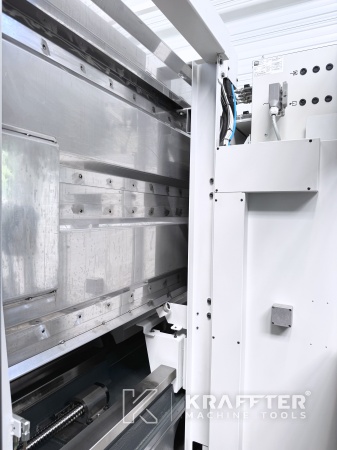 Tornio di precisione BIGLIA B750-YS 90183 Macchine utensili d'occasione presso KRAFFTER
