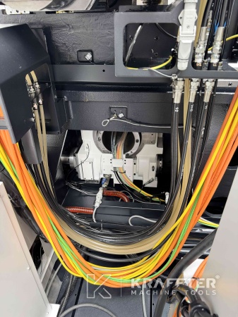 MAZAK Variaxis C-600 90161 Grandi dimensioni