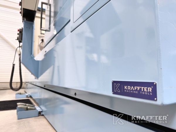 Targa segnaletica Centro di tornitura fresatura OKUMA Multus B400 presso KRAFFTER 90175