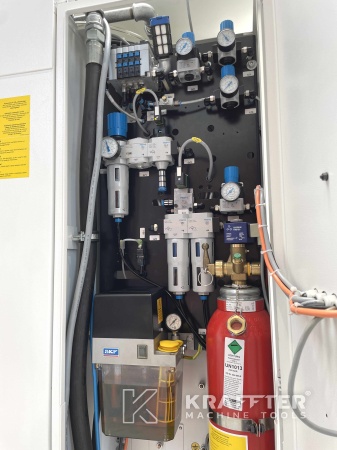 Aspiratore per nebbie oleose su WALTER Helitronic Basic 90085