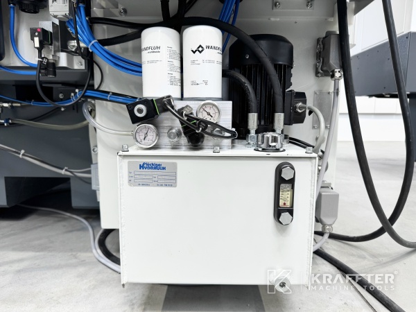 Rettificatrice cilindrica CNC gebrauchte numerische STUDER S33 90177 , Verkäufer von Werkzeugmaschinen
