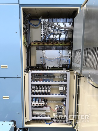 Armadi elettrici industriali su OKUMA Multus B400 90175