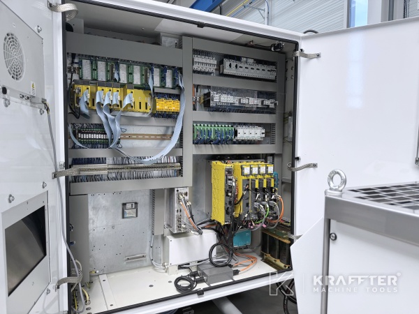 Armadi elettrici industriali su STUDER S31 90178