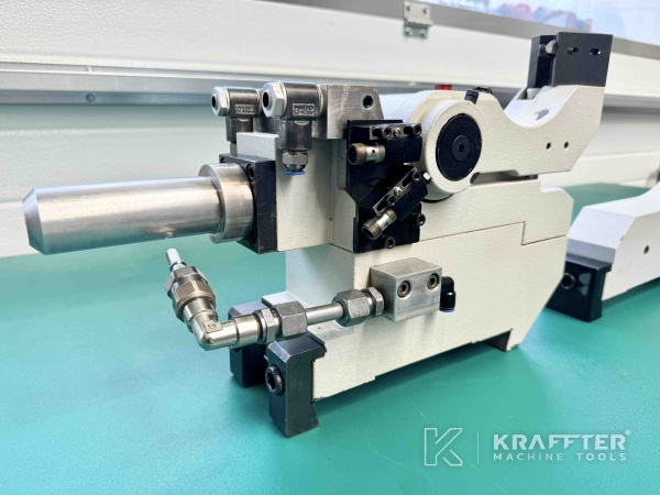 Accessori, attrezzature e strumenti su Rettificatrice cilindrica CNC TACCHELLA Elektra UA 1200 90114