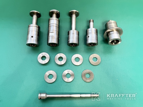 Attrezzatura per Affilatrice CNC WALTER Helitronic Power Regrinder 90159 presso KRAFFTER