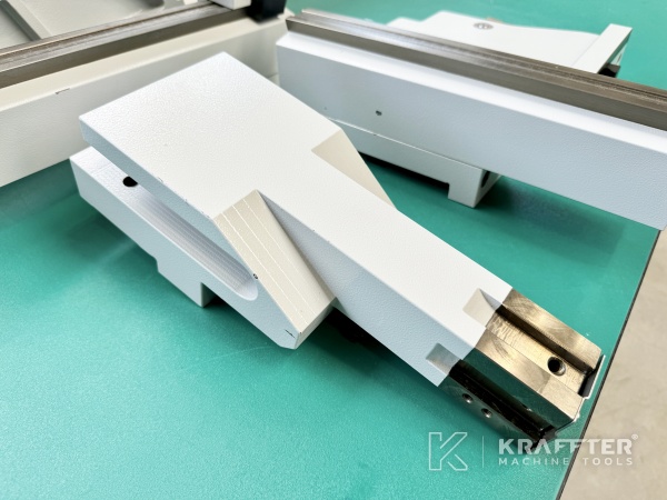 Accessorio per Rettificatrice cilindrica CNC KELLENBERGER 100 90121