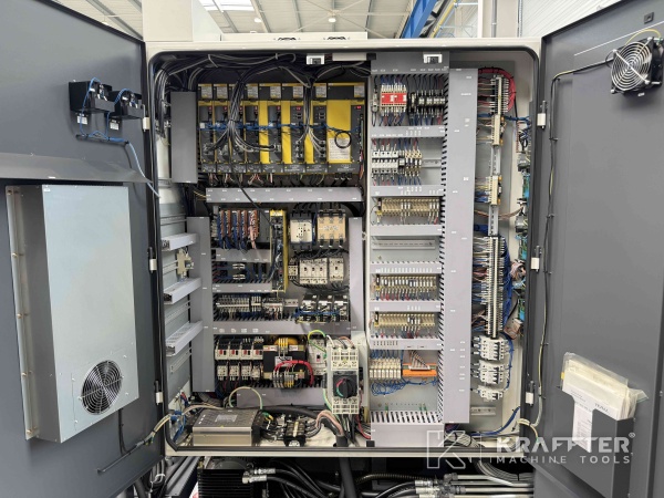 Armadio elettrico per macchina industriale NAKAMURA NTJ 100 90150
