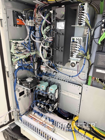 Armadio elettrico Centro di lavoro MAZAK Variaxis C-600 90161