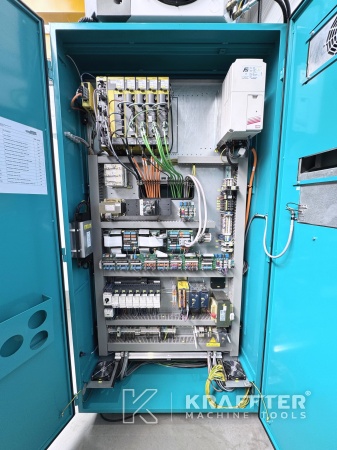 Armadi elettrici industriali su SCHNEEBERGER Gemini DMR 90173