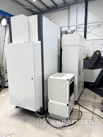 Macchine industriali per la fresatura Centro di lavoro MIKRON UCP 600 Vario 90074
