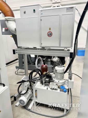 Rettificatrice a coordinate CNC servoassistito HAUSER S40-400 90123 presso KRAFFTER Machine Tools