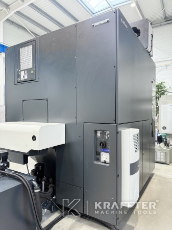 Centro di lavoro per metalli d'occasione DMG MORI DMU 65 monoBLOCK assi 90170