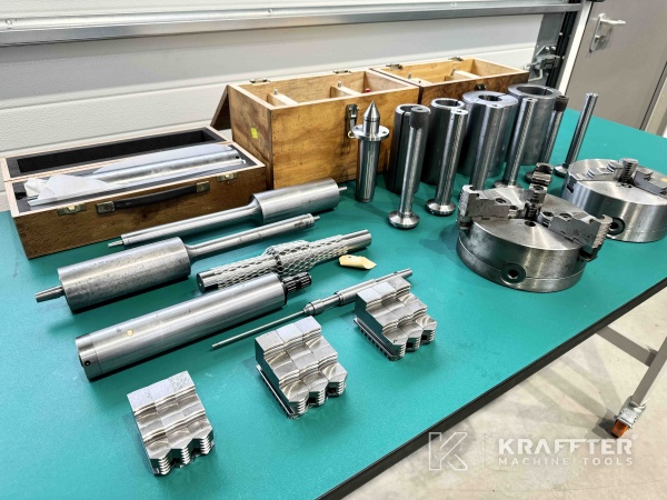 Attrezzatura per Rettificatrice cilindrica CNC KELLENBERGER Kel-Vista UR 175/1000 90100 presso KRAFFTER