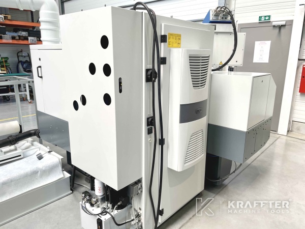 Macchine industriali per rettifica Rettificatrice cilindrica CNC STUDER Favorit CNC 20690-016