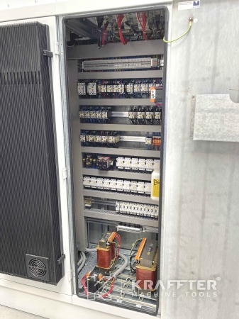 Armadi elettrici industriali su HAUSER S35-400 90064