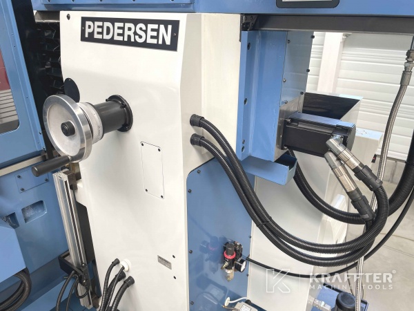 Acquisto e vendita in tutto il mondo di Fresatrice CNC d'occasione PEDERSEN VPF-970TI 20689-997