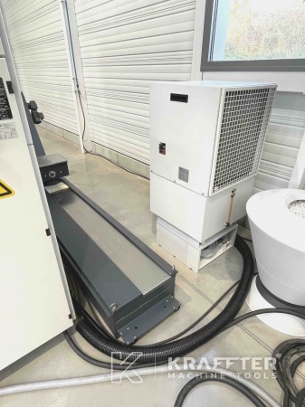 Centro di lavoro d'occasione MIKRON HSM 800 20690-041 liquidazione Italia, Europa, e internazionale