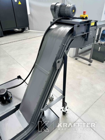 Convogliatore trucioli su TAKISAWA TS-4000 YS 90081