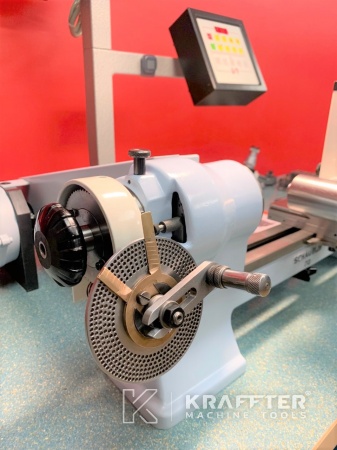 Tornio di precisione SCHAUBLIN 70-CF 20689-949 Macchine utensili d'occasione presso KRAFFTER