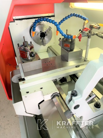 Tornio CNC ad autoapprendimento d'occasione DMT KERN Status 20689-933 2 assi in vendita