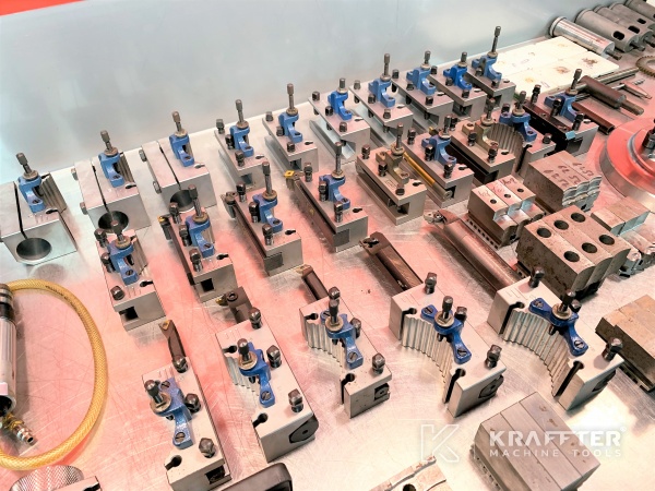 Lavorazioni meccaniche di precisione - Tornio CNC ad autoapprendimento d'occasione DMT KERN Status 20689-933