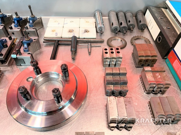 Attrezzatura per Tornio CNC ad autoapprendimento DMT KERN Status 20689-933 presso KRAFFTER