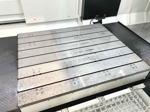EUMACH DVM 2021 90082 Grande tavolo per la produzione di stampi, matrici