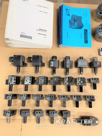 Lavorazioni meccaniche di precisione - Tornio CNC ad autoapprendimento d'occasione SCHAUBLIN 125 R-TM 20689-981